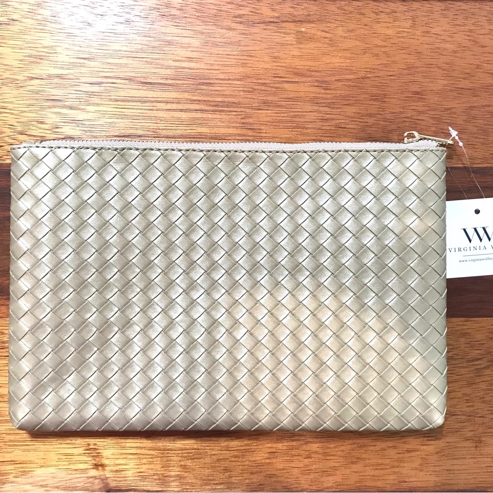 Virginia Wolf Vegan Mimi Woven Metallic Gold Clutch (NWT!) - Picture 2 of 4